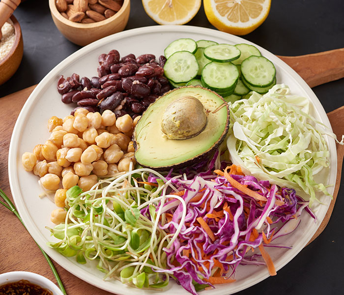 03-6a73a2f2a12d9__700 Plate of veggies
